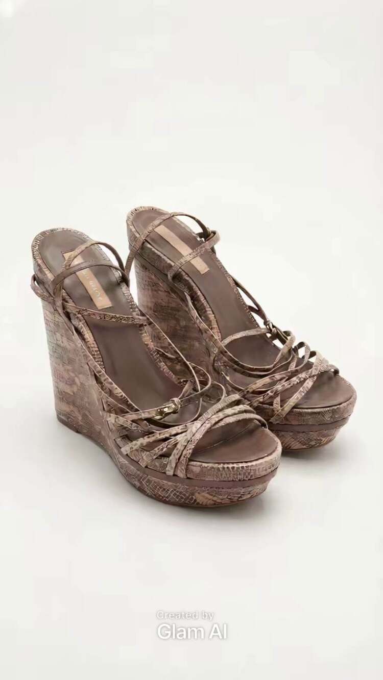 BCBGMaxAzria